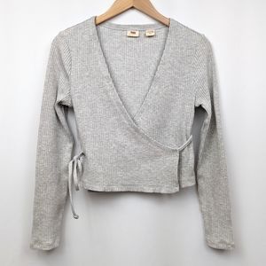 Levi's Crop Top Wrap Style Side Tie V-Neck Ribbed Long Sleeve Gray size M